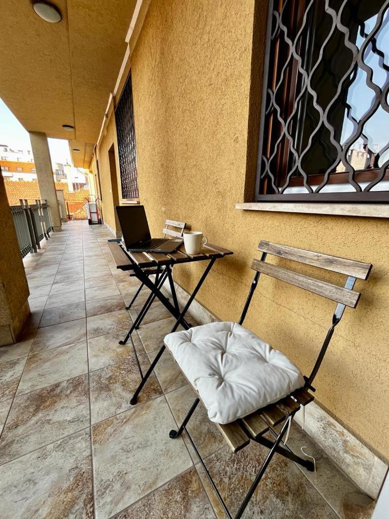 Only4U Budapest-Soho Apartments מראה חיצוני תמונה